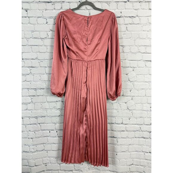 NWT Petal and Pup Noelle Twist Front Pleated Midi Dress In Blush Pink Womens XS - Picture 12 of 16